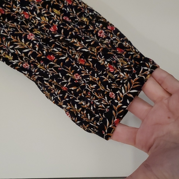 •Floral print•metallic gold accent•smock baby doll•Small - Picture 4 of 11